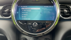 MINI Hatchback 1.5 Cooper Classic 3dr Auto [Comfort Pack] Petrol Hatchback